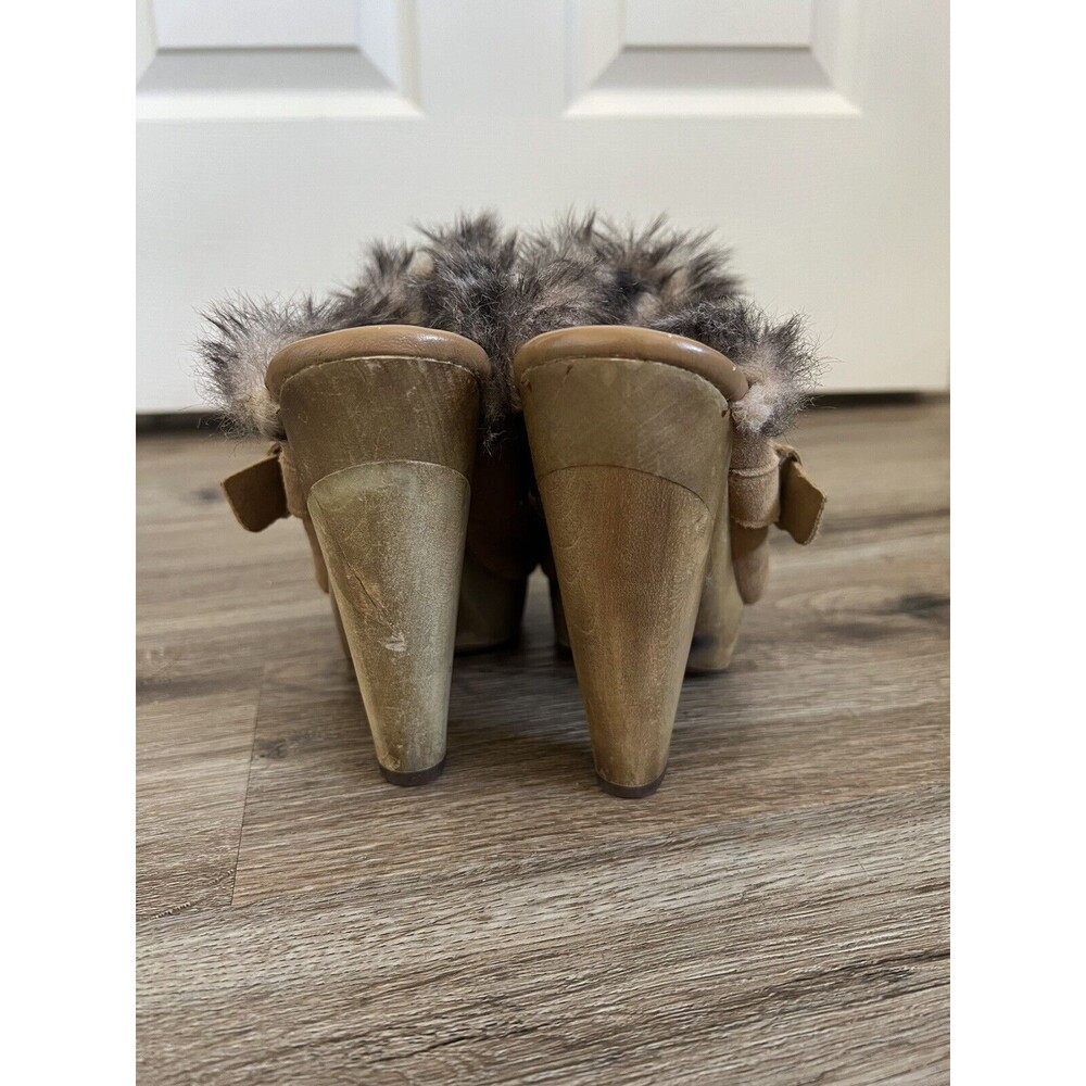 Michael Kors MMK 5.5 Khaki Suede Collette Faux Fur Stud Buckle Mules Clogs - Picture 5 of 11
